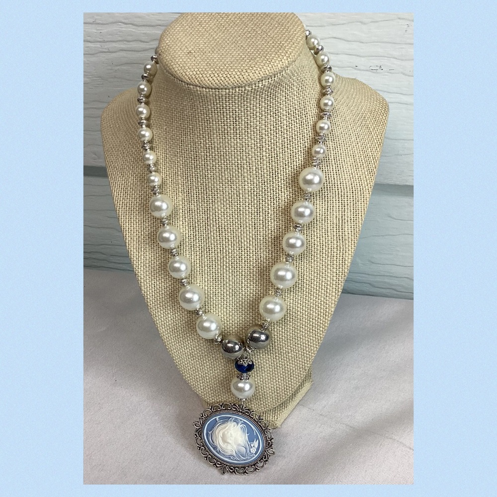 Elegant Silver and Blue Pearl Necklace